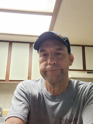 JeffreyElmo's profile picture. 