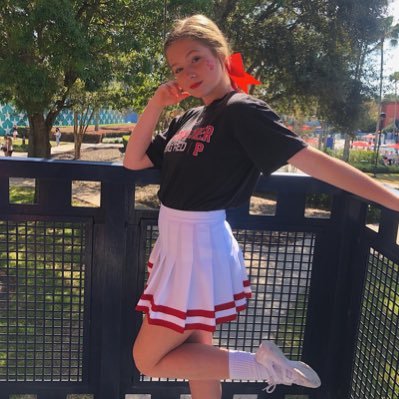 PCHS Varsity Cheer ‘23 | PCHS Stu Co | GPA 4.048 | indiaryan938@gmail.com