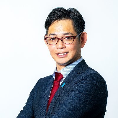 鳥取県議会議員の河上定弘です。
誠実・責任世代・行動力をモットーに米子から鳥取県に活力を！のために人生をかけて政治活動をしています。
より多くの人のお話を聞き、未来の鳥取のためにカタチにしていきたいと考えています。
どうぞよろしくお願いします。
https://t.co/euYfYa24hL