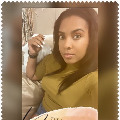 Beauty and BRAINS! Trust me..I am a puzzle worth figuring out ;) Check out my Book The Awkward Butterfly : https://t.co/537VIcfQMK