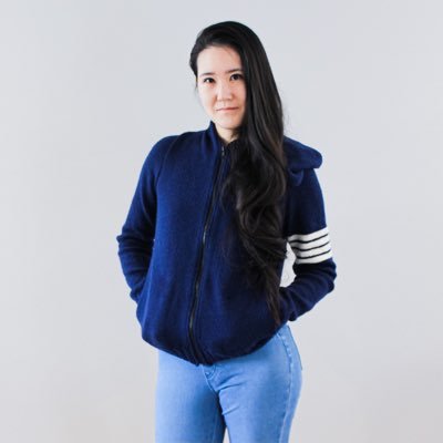 modestybylaura's profile picture. Korean-American Knitwear Designer