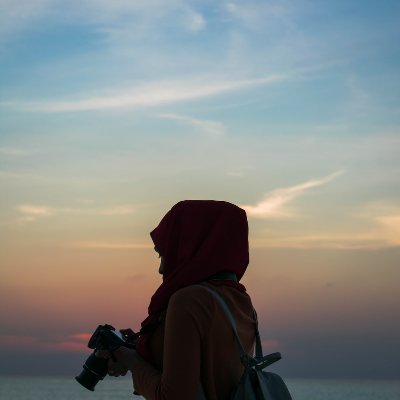 Julekhajuli1's profile picture. i belive in making the impossible  possible because there`s nofun in giving up