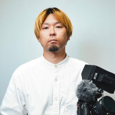 YouTubeでガジェットやカメラ、vlogを楽しんでます！本業はデザイナー・ビデオ&フォトグラファー・音楽レーベル・コンサルの人。ZV-E1.α7siii.α7RⅣ.α6600.α6300.お仕事依頼はDMからどーぞ！ 中華モンキーライダー！