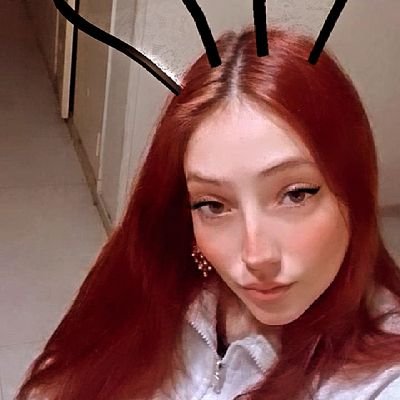 OriFiora20's profile picture. 🍷🎶