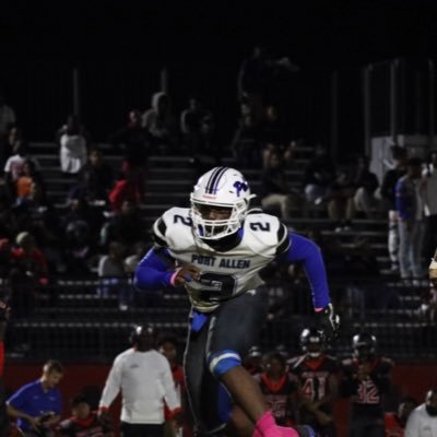 |Class of 2023| |6’1 220| |Defensive End/ Outside Linebacker| Port Allen High ~Hudl- https://t.co/5d7rOKaXYk https:// 📚2.5 GPA📚 📚20 ACT📚