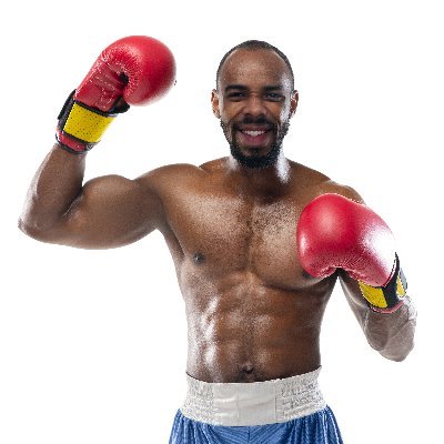 PaulCox1113's profile picture. A boxing ring is my territory 👊

Train and suffer now, and be the champion for the rest of your life