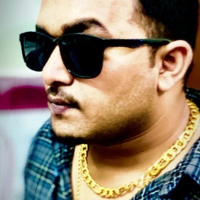 Varundeckco's profile picture. kattar Hindu , Kattar ModiJi supporter