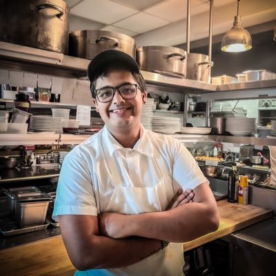 Bhagwan nahi Bawarchi hoon Chef De Partie @altroparadiso 👨🏻🍳 Alumnus @Wmanipal’18🇮🇳। @CIACulinary”22🇺🇸 Author Podcaster ✍️