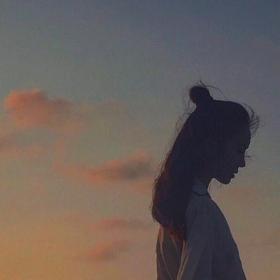 zhngwnmng14's profile picture. 互敬互爱互fo