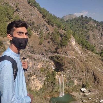ManahalRasool's profile picture. 