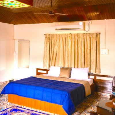 The whole home can accommodate 8-10 people and can cost between Rs. 8,000 to 10,000 Per Night for all 3 rooms.