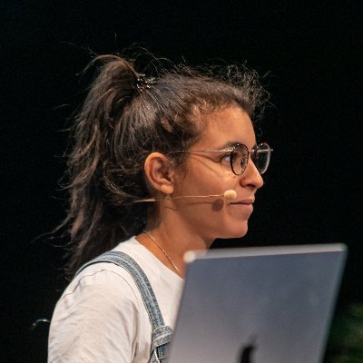 #Golang Sr Software Engineer 🔸 Ambassador for diversity @whathackers 🔸 @WomenTechmakers 🔸 @gdgsophia tech events organiser 🔸 Author of Go book