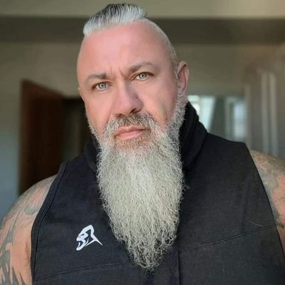 @EWW_Dominator