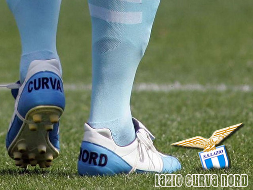 Lazio-supporter på heltid, men hender jeg følger med på andre ting som BL, PL, Get-ligaen, NHL, DEL, Tour de France, osv..