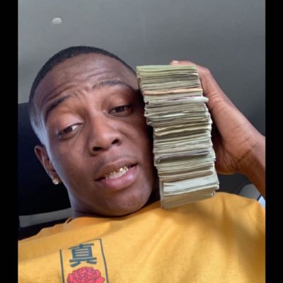 18+, New Content Creator| Straight Male🧍🏾♂️| OnlyFans, Bookings: DM’s & Pornstarjefe@gmail,