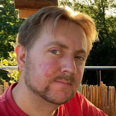 Late Editor and columnist @theipaper. Scriptwriter. Chair @KirkleesCamp. Ex @bbcradio2