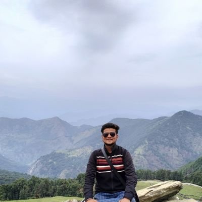 OmSi89212263's profile picture. cool😄