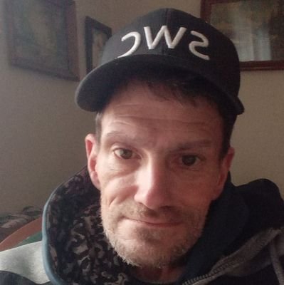 b_grenon's profile picture. 