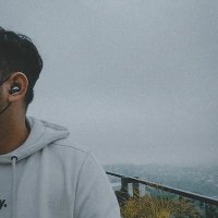 a (@rezaronnyh) 's Twitter Profile
