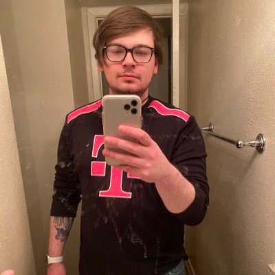 ME in the Mighty SouthWest. L.E.A.D. 2022 Alumni. Artist and Graphic Designer. Beloved Cat Dad. Part of the #MansfieldMafia