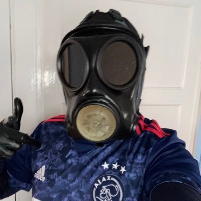 NSFW🔞 Rubber. Footy kit. 100% oral sub. Fleshlight mask. Quite a vanilla kinkster. Nothing “dirty”. Level 30something. Locked in chastity 24/7 since 17/6/22