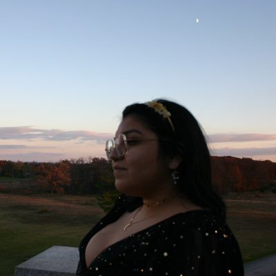 ☉ Pisces ☽ Aquarius ↑ Capricorn bruja, wife, artist, aspiring death dula & fur baby mom host of: @whengraveyardsyawn