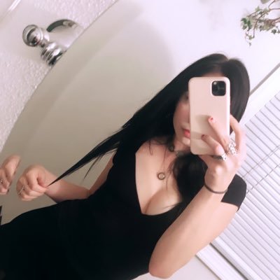 babybleustar's profile picture. 