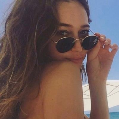 kromanoff_'s profile picture. • fan account •