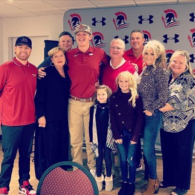 Proud husband to an amazing wife and father of 3! 🥎 and ⚾️ dad Sharing my story and helping others reach their health/wealth goals https://t.co/hUOqQl4mzn