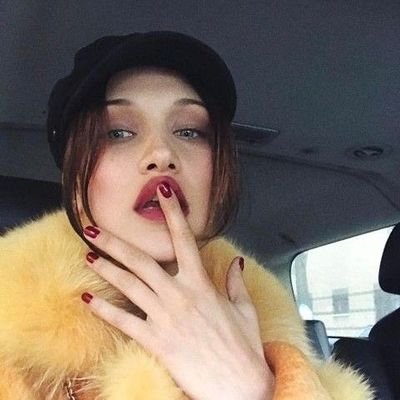 fqll4u's profile picture. depressed but calling it a female experience