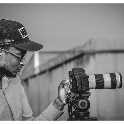 Slimfloriano94's profile picture. I'm 🇧🇮ian, I like🇹🇿🇷🇼🇰🇪 ~ Founder/C.E.O of @jambomails257_ ~ Media & Communicat° Passionate ~ Storyteller ~ Journalist ~ Multimedia Contents Creator.