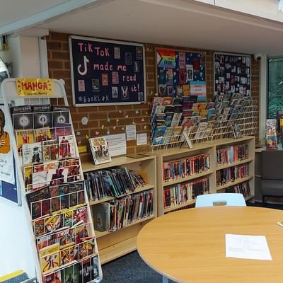 The official account for Longhill High School Library! 📚🌊🎒
Located just outside Brighton🌈 🤩
(supervised by Librarian, Miss Hollyhead)