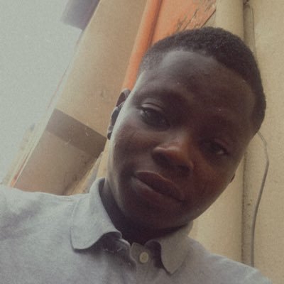 Popoolajim's profile picture. 