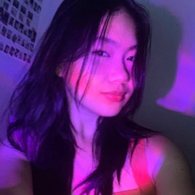 novieeee9's profile picture. …