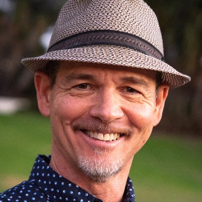 Award-winning children's author, storyteller, speaker. Major movie lover. Song-and-dance man. Friend of dogs. California dude. Website: https://t.co/OQUYmi6OUF