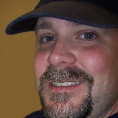 EricElwinolson's profile picture. 