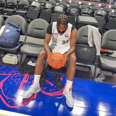 Ryan Gomwalk /. 6’5 F/ 215lbs. /🇺🇸🏀/ 3.8 GPA/ international /recruitment open! /email: teamriviera14@gmail.com/ phone number: #3868822433 WhatsApp
