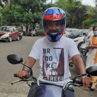 Biker Varad(@BikerVarad) 's Twitter Profile Photo