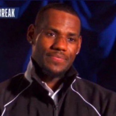 walmartworkerr's profile picture. 