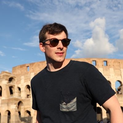 Software auteur, code luthier, musician and retro gaming enthusiast. I also make videos in my spare time. Building @dreamdeskapp.