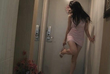 /89년생/4개국어가능/여행/쇼핑/태닝/피부관리/웨이트트레이닝/모태쏠로 ㅠㅠ/O+형♥/170cm/45kg/영어 중국어 스페인어 광동어 한국어/토익970점토플112점텝스890점/HSK11급/신HSK6A급/SISU대학KASA 국제경제무역학과.../