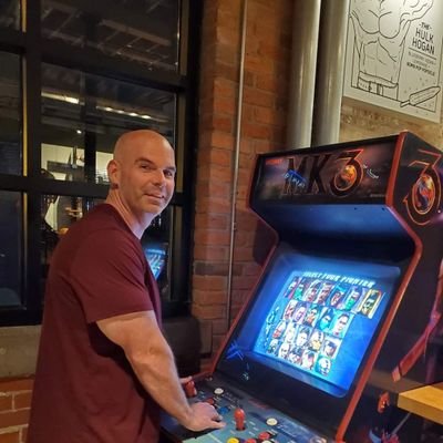 Competitive Fighting Game Player | Content Creator | Summer Jam XIII: 7th MK11 | https://t.co/TxpzGOstdo