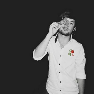 SodikovSuhrob's profile picture. Я сумасшедший