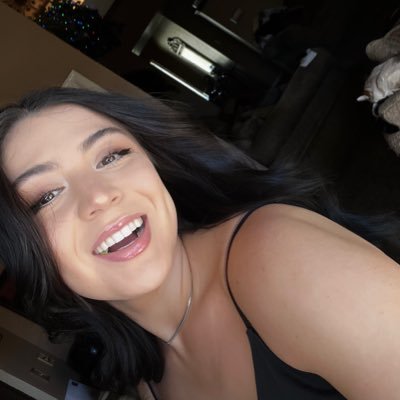 _alissuhhh's profile picture. •fresno state alumni•