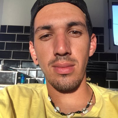 DeOliveiraSebas's profile picture. 🖤❤️💚💛