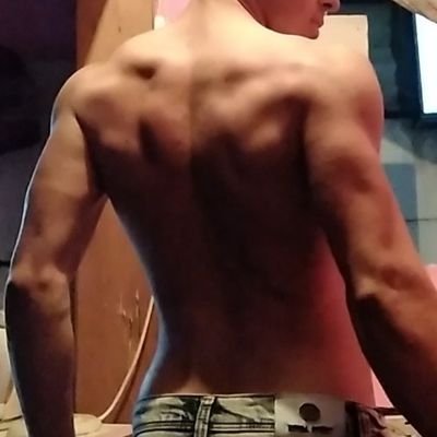 YoungModel1003's profile picture. Que buscas aquí? 👀👀🔥
MD's Open