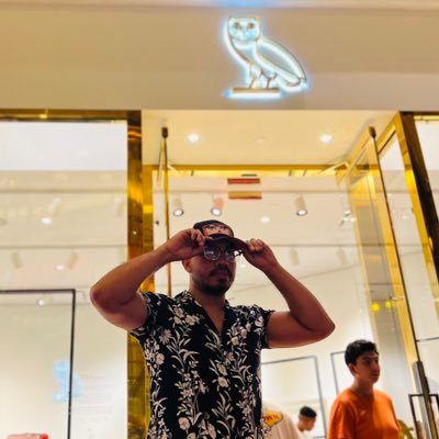 EliuAmayaCharm's profile picture. “Opportunities don't happen,opportunities are created." #Nakamaconstruction Z💍