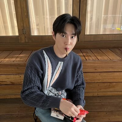 iaelers's profile picture. Sometimes Math. 🧮
Sometimes Politics.🇵🇭
Sometimes UP MBT.🏀
Sometimes EXO.🐰🐧