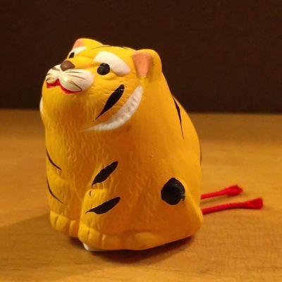 ごく普通の一般人 会社員。 毎日、日がな一日を過ごしています。
ポツポツつぶやこうと思っています。宜しくお願いします。d( ^-‘)~☆