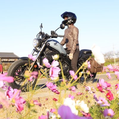 バイク スノボ ダイビング ただ自然が好き♡⃛バイク率高めな趣味垢😎ST250のカスタムなう◎素敵だなと思ったバイク・ライダーさんしれっとフォローします🙇‍♀️出会い求めてない🙅‍♀️